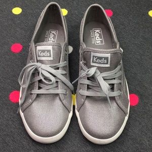 KEDS: Silver Lace UPS